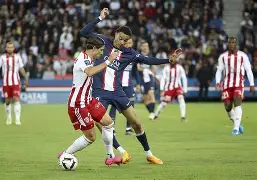 体育娱乐平台- 刚刚！姆巴佩与90激战老鹰分钟山东泰山围绕欧联伤情更新，国际比赛日瓦伦西亚备战西甲