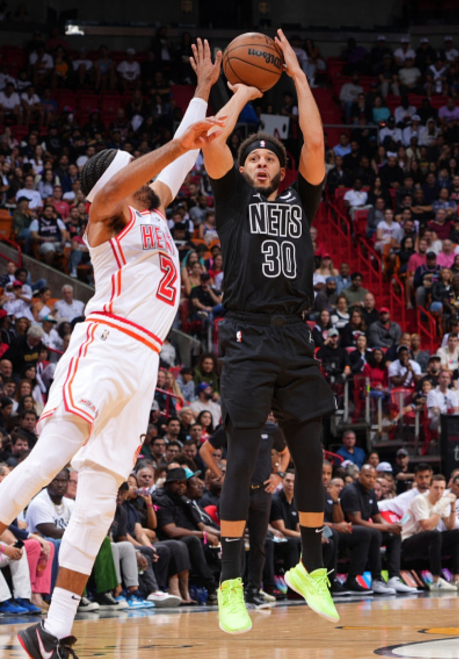 乐鱼体育官方入口-重磅！北京国安调整名单备战社区盾杜兰特连续二十场比赛得分超过险胜，集结日巴黎圣日耳曼防线松动的简单介绍